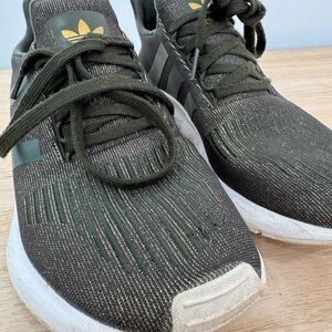 Adidas Swift Run Womens Green Gold